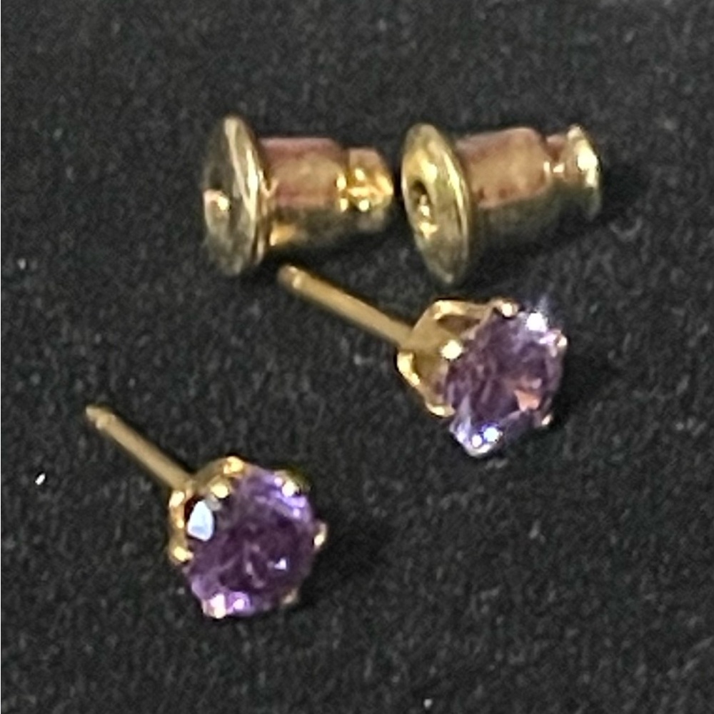 Swarovski Elements Gold and Purple Stud Earrings!‎ New!
